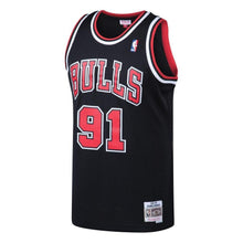 Load image into Gallery viewer, 91 - Men's Mitchell &amp; Ness Dennis Rodman Black Chicago Bulls 1997-98 Hardwood Classics Swingman Jersey - Black